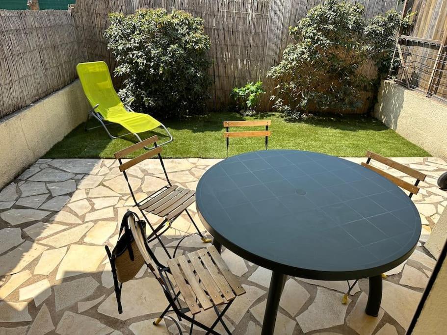 Joli T2 Climatise, Jardin, Tout Confort, Idealement Situe Apartment Le Grau-d'Agde Exterior photo